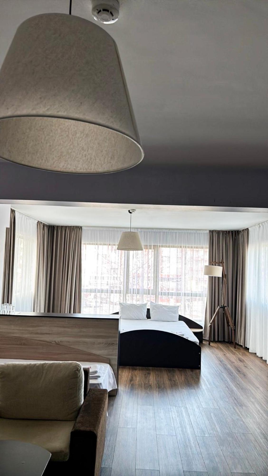 Meatsa Hotel Kŭrdzhali エクステリア 写真