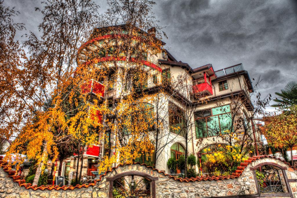 Meatsa Hotel Kŭrdzhali エクステリア 写真
